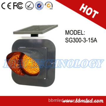 300mm Yellow LED Flare Traffic Warning Light with Solar Panel